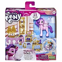 my-little-pony-royal-room-reveal
